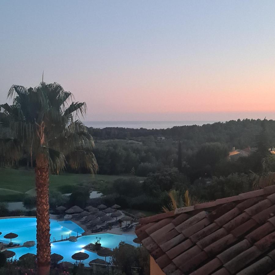 Hameau Des Amandiers Vue Mer - Piscine, Golf Et Tennis Prive แซ็งต์-ซีร์-ซูร์-แมร์ ภายนอก รูปภาพ