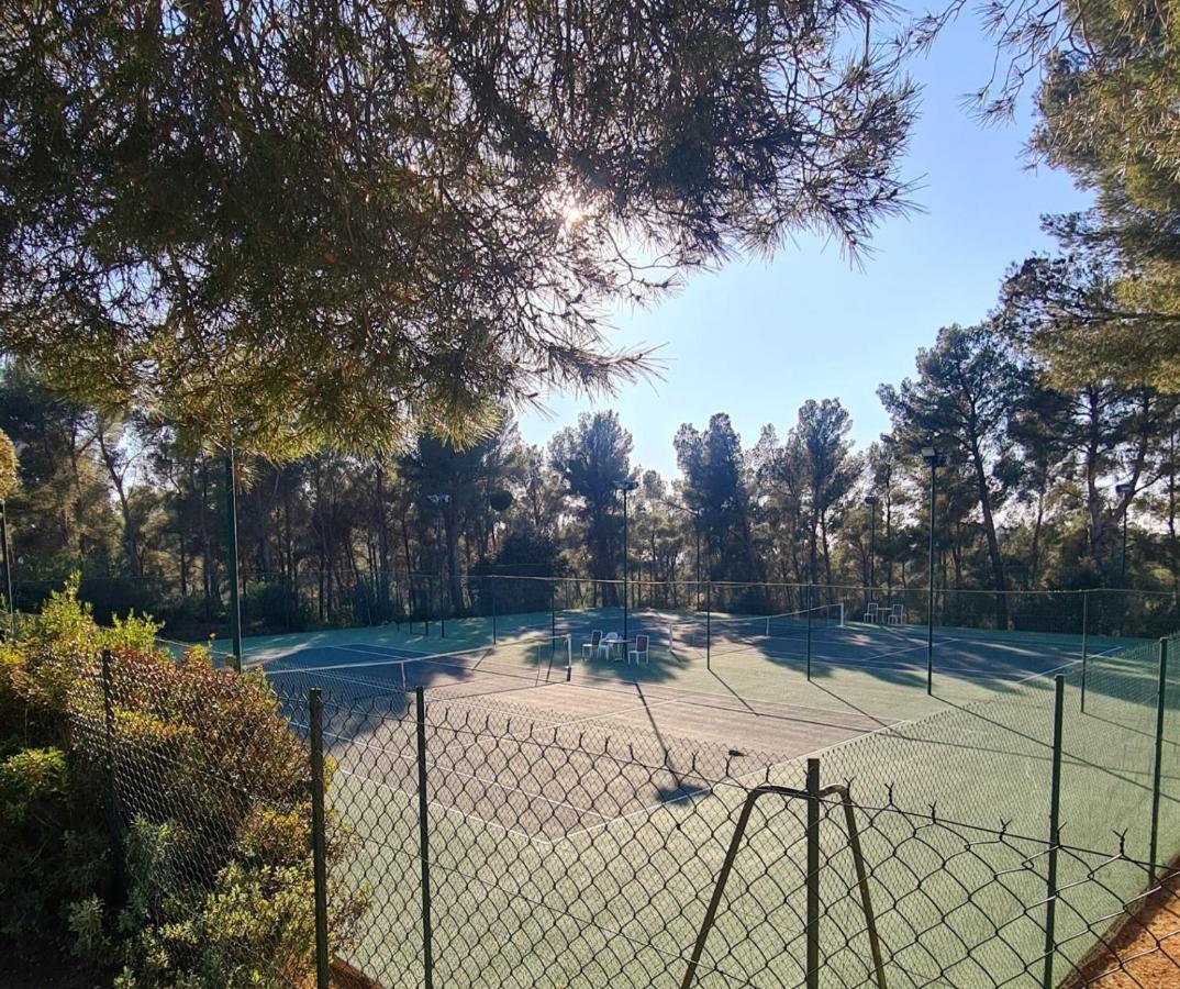 Hameau Des Amandiers Vue Mer - Piscine, Golf Et Tennis Prive แซ็งต์-ซีร์-ซูร์-แมร์ ภายนอก รูปภาพ